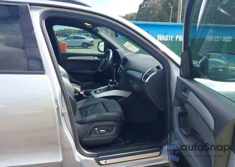 2017 Audi Sq5 3.0T Premium Plus z USA, uszkodzony, nr VIN WA1CCAFP9HA087315